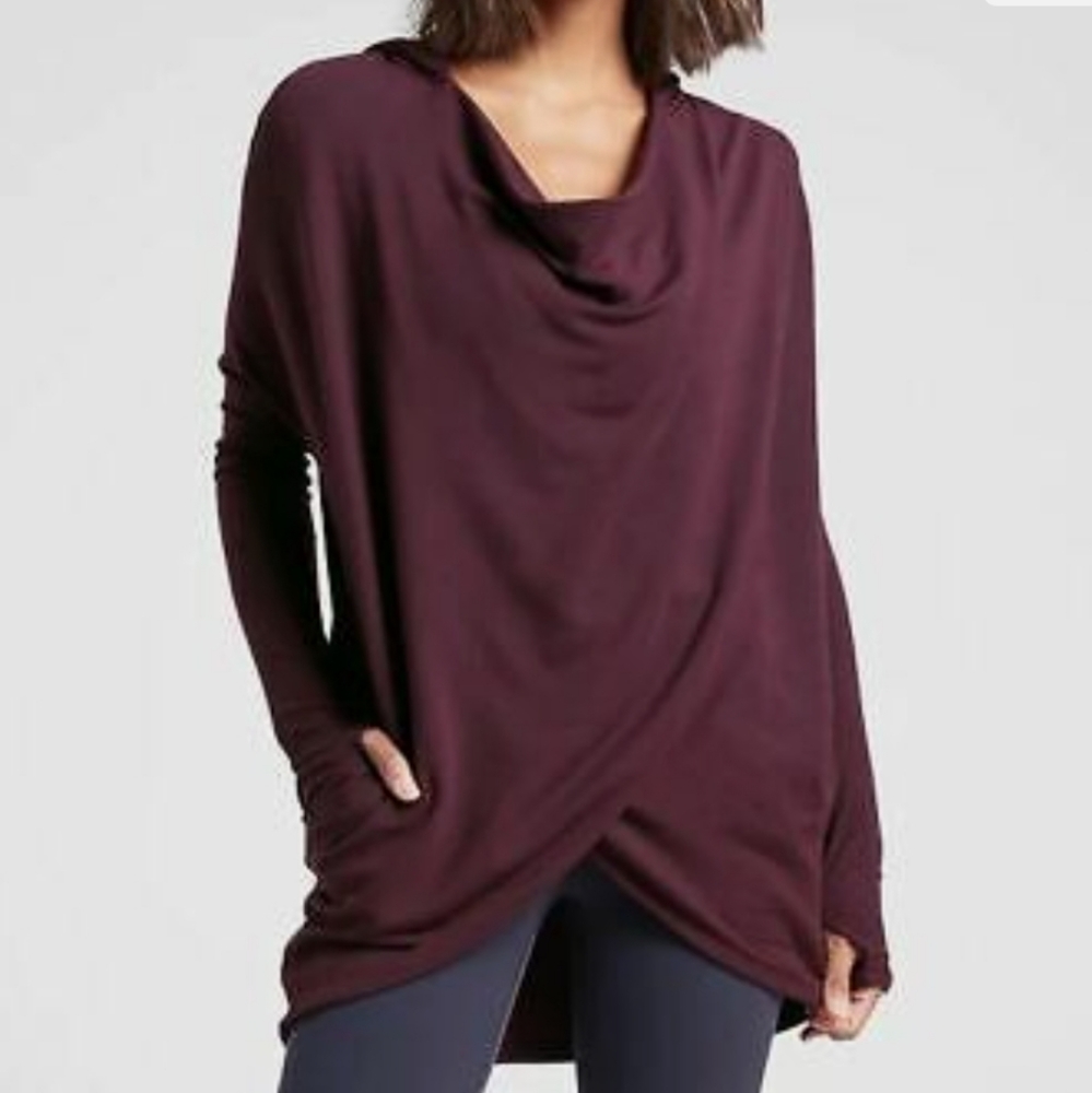 XS Athleta Purana wrap burgundy